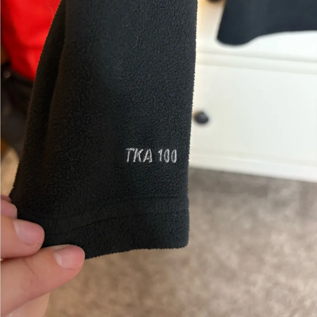 The North Face  Black Fleece Jacket - Image 4