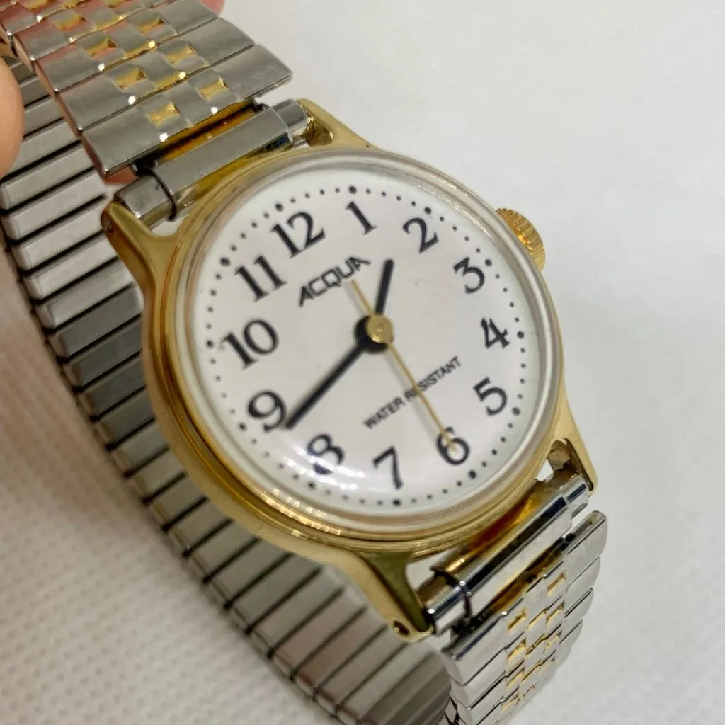 Vintage Acqua women’s wrist watch mechanical wind up two tone 25mm round works - Image 2