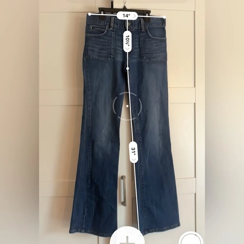 Levi’s High Rise Jeans Flare Size 6 - Image 5