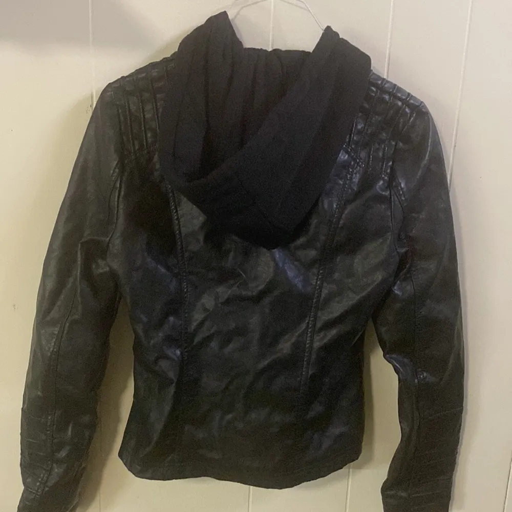 Maralyn and Me Black Small Junior coat - Image 3