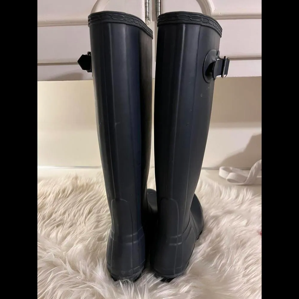 Hunter Original Tall Rain Boots - Classic Navy size 6 - Image 3