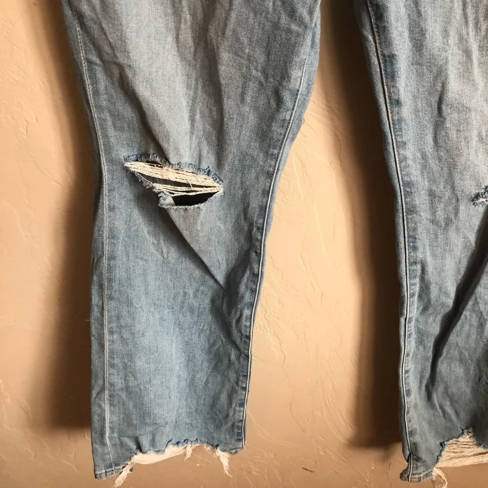 Uniqlo High Rise Skinny Distressed Flare Raw Hem Jeans - Image 4