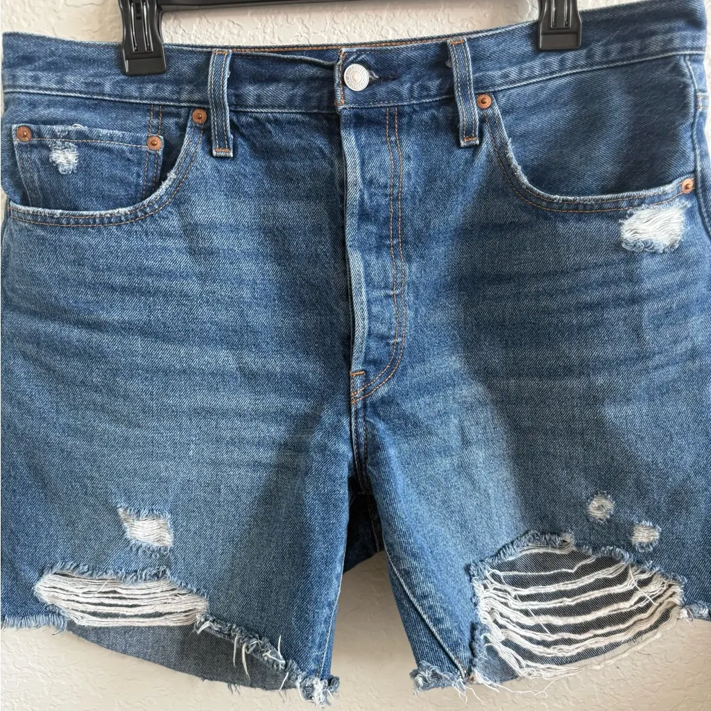 Levi’s 501 High Waist Classic Denim Jeans Distressed Shorts Size 32 Blue - Image 2