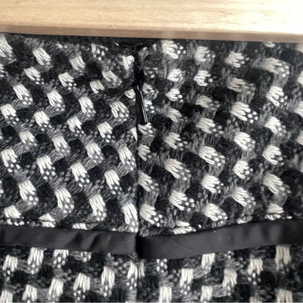 ANN TAYLOR LOFT tweed mini skirt side zipper fully lined - Image 5