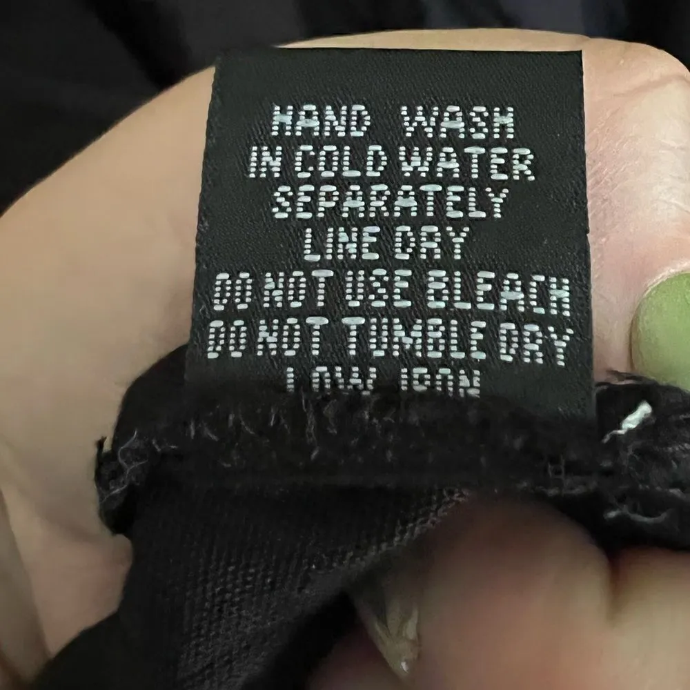 Black rayon beach coverup NWT size large - Image 7