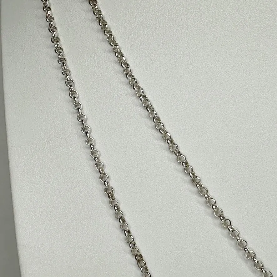 Chico's Layered Hammered Disc Rhinestone Silver Long Necklace ✨ - Image 7