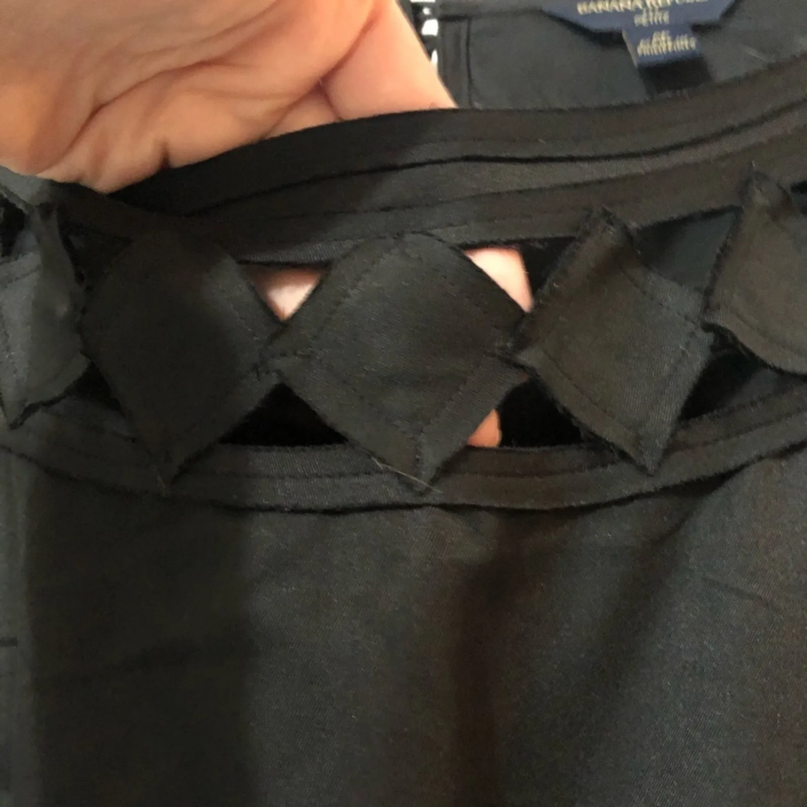 Banana Republic Black Cutout Neckline Dress Women 4P Cap Sleeve Mini Whimsy Goth - Image 4