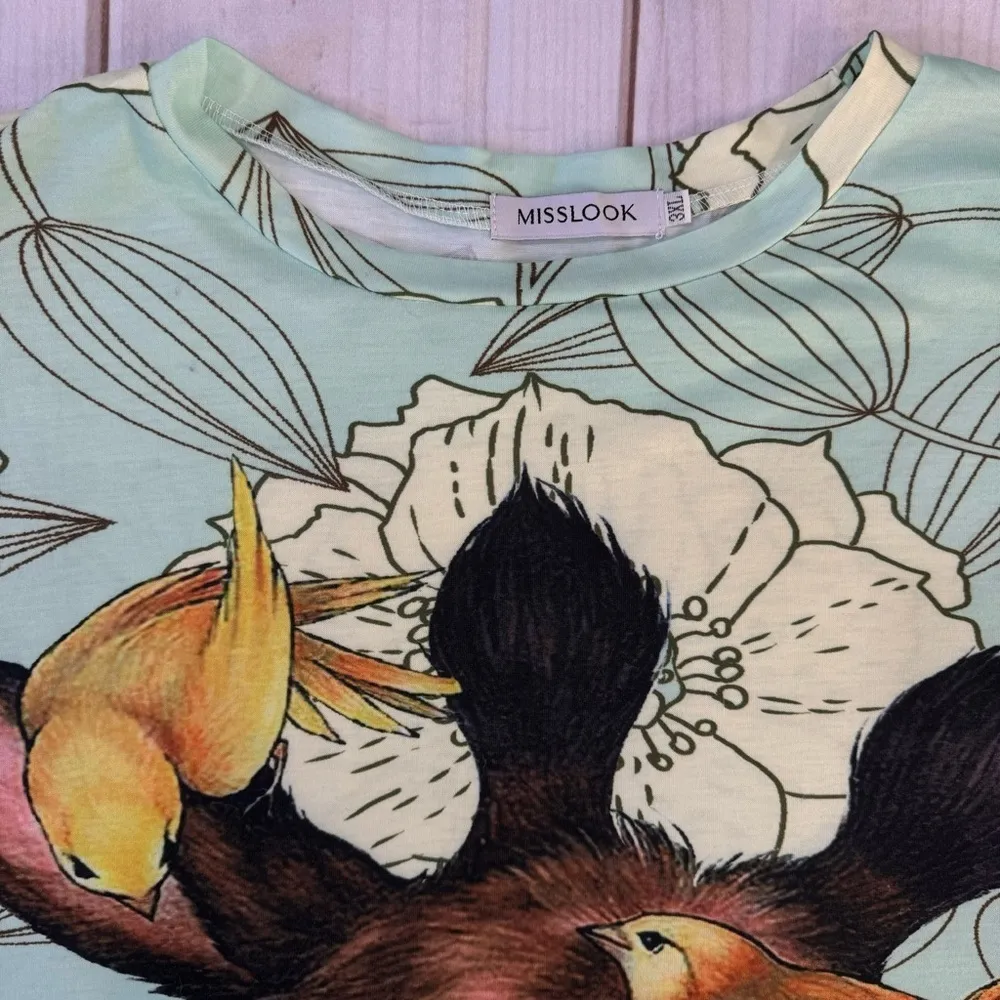 Miss Look Giraffe with Birds Light Blue Floral Whimsical T-Shirt Plus Size 3X - Image 6