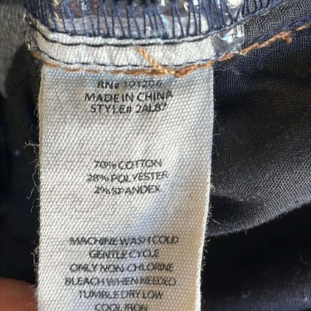 Soft Surroundings Cropped Pull On Jeans - Image 4