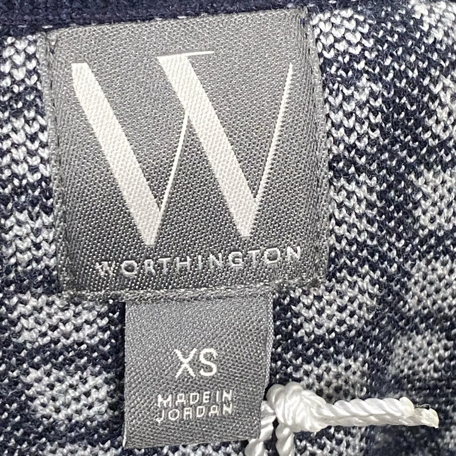 NWT Worthington Sweater Women's Size XS Navy Blue Grid V Neck Long Sleeve - Image 4