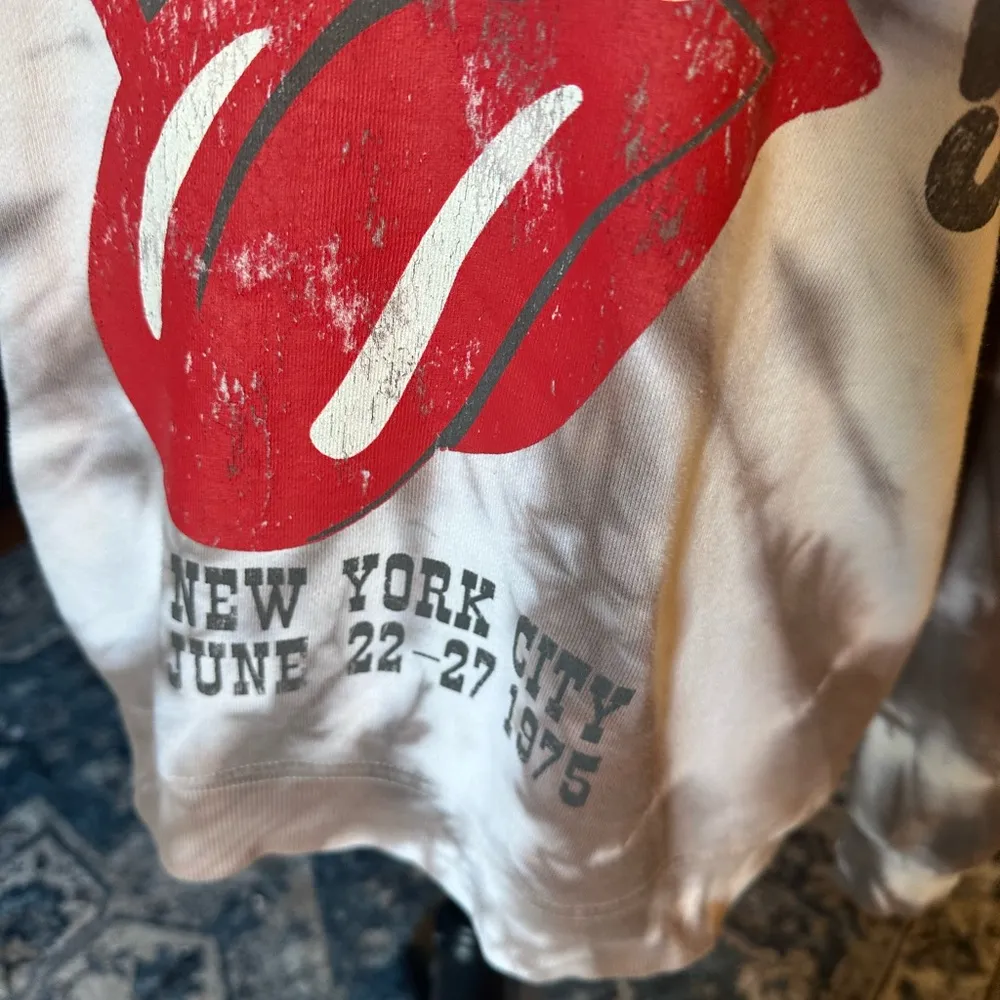 The Rolling Stone Concert Sweatshirt - Image 4
