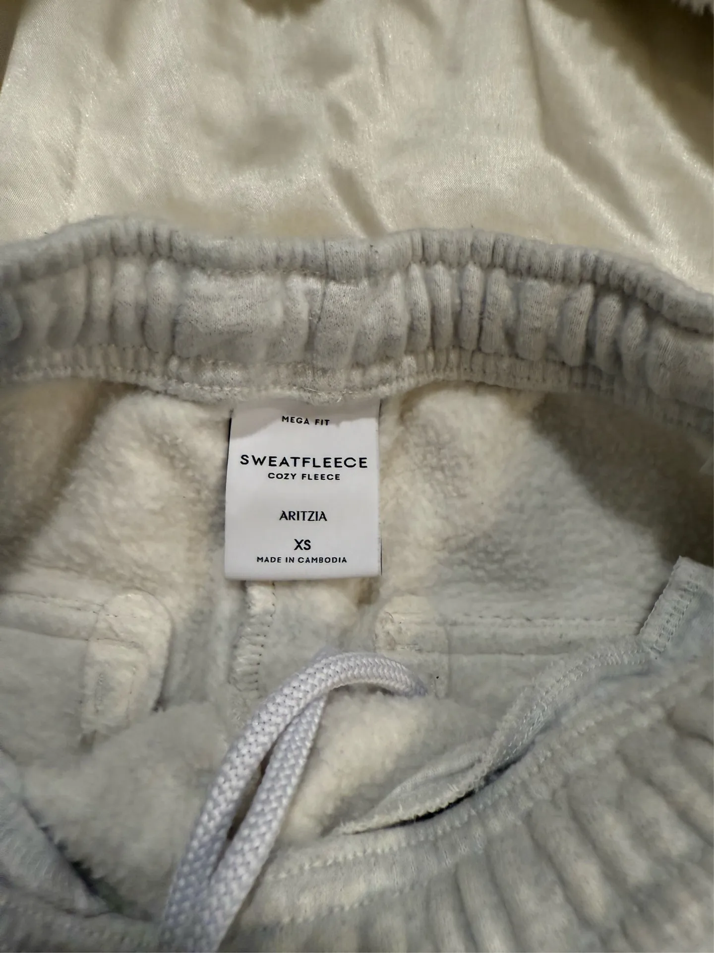 Aritzia  c - Image 5