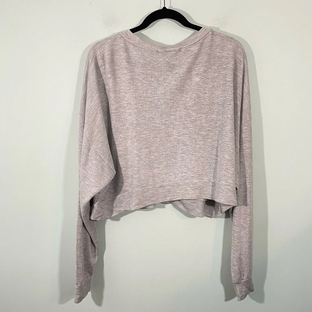 Wildfox Women's Grey Star Print Oversized Cropped Sweatshirt Size M - Image 8