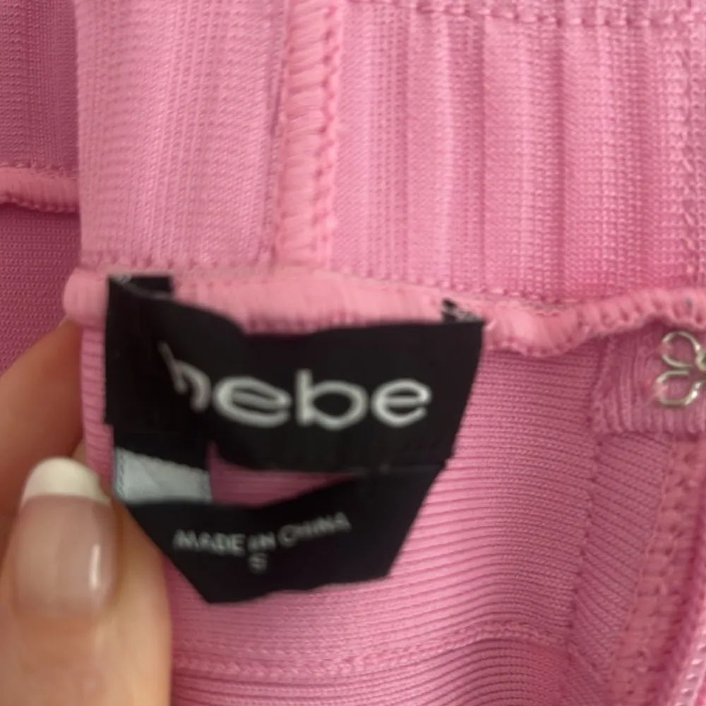 Bebe Luxe Bandage Plunge Neck Gown in Pink Frosting- S - Image 7