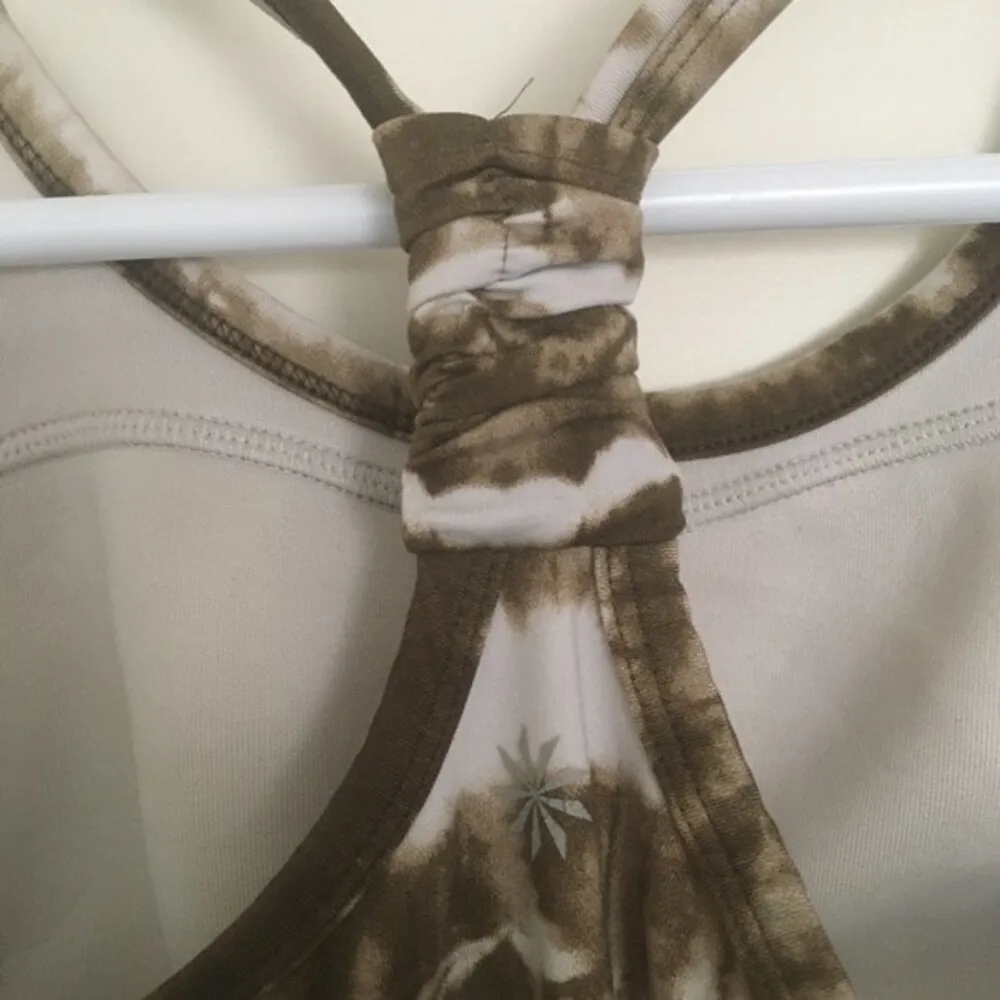 Athleta tie dyed racer back tank top - Image 7