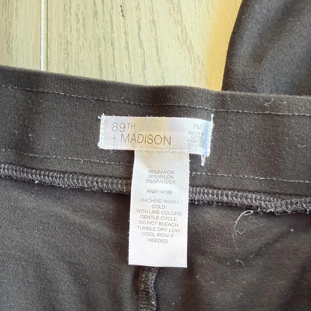 89th + Madison Women’s Petite Medium Black Cropped Drawstring Pants Size undefined - Image 2