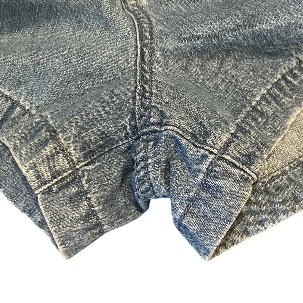 Forever 21 Light Wash Denim Button Up Short Jumper Romper L - Image 5