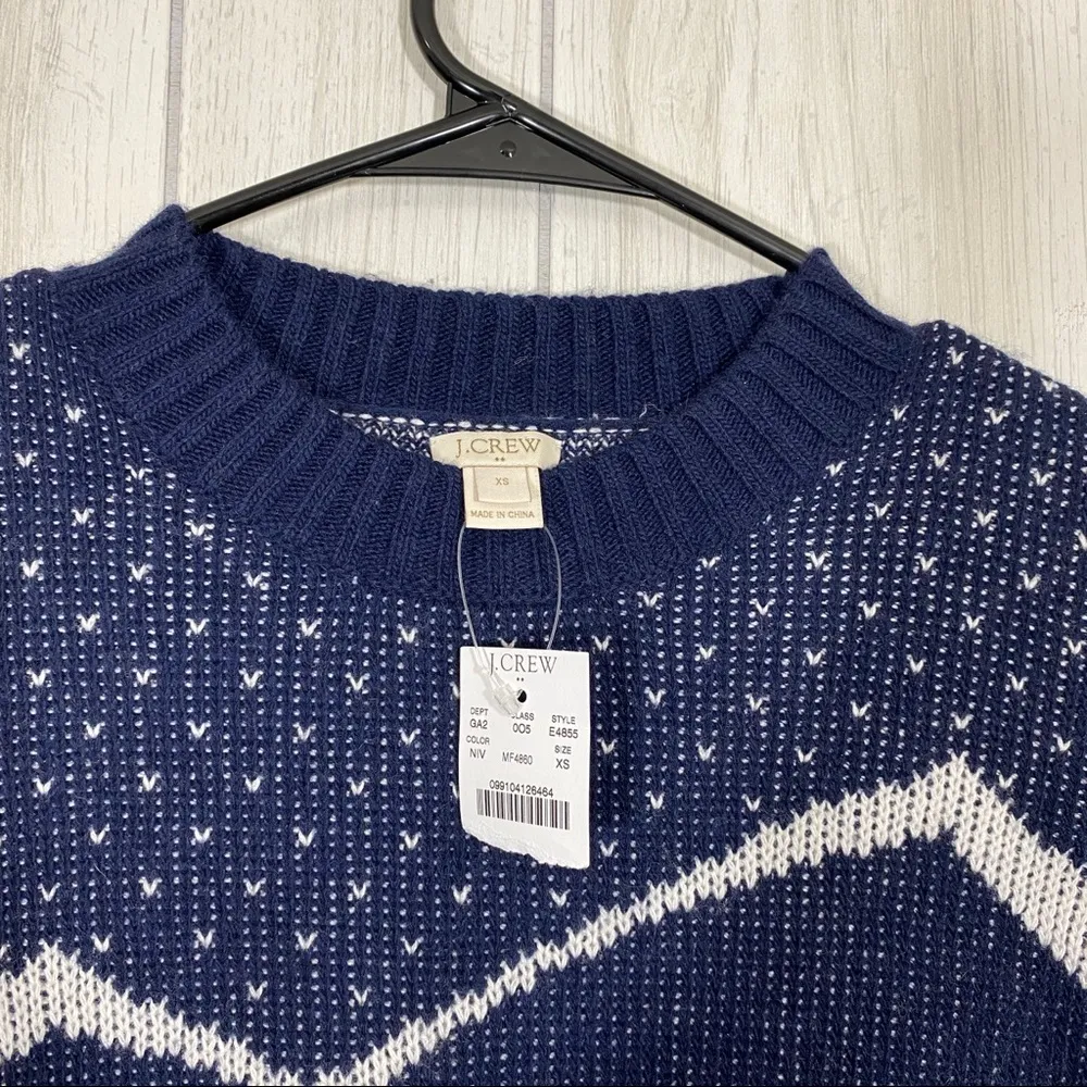NEW J Crew Intarsia Ski Scene Knit Sweater size XS NWT *flawed - Image 6