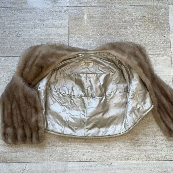 Vintage 1950's Custom Made Autumn Haze Mink Wrap/Cape/Cover Emba Brown‎ Size undefined - Image 6