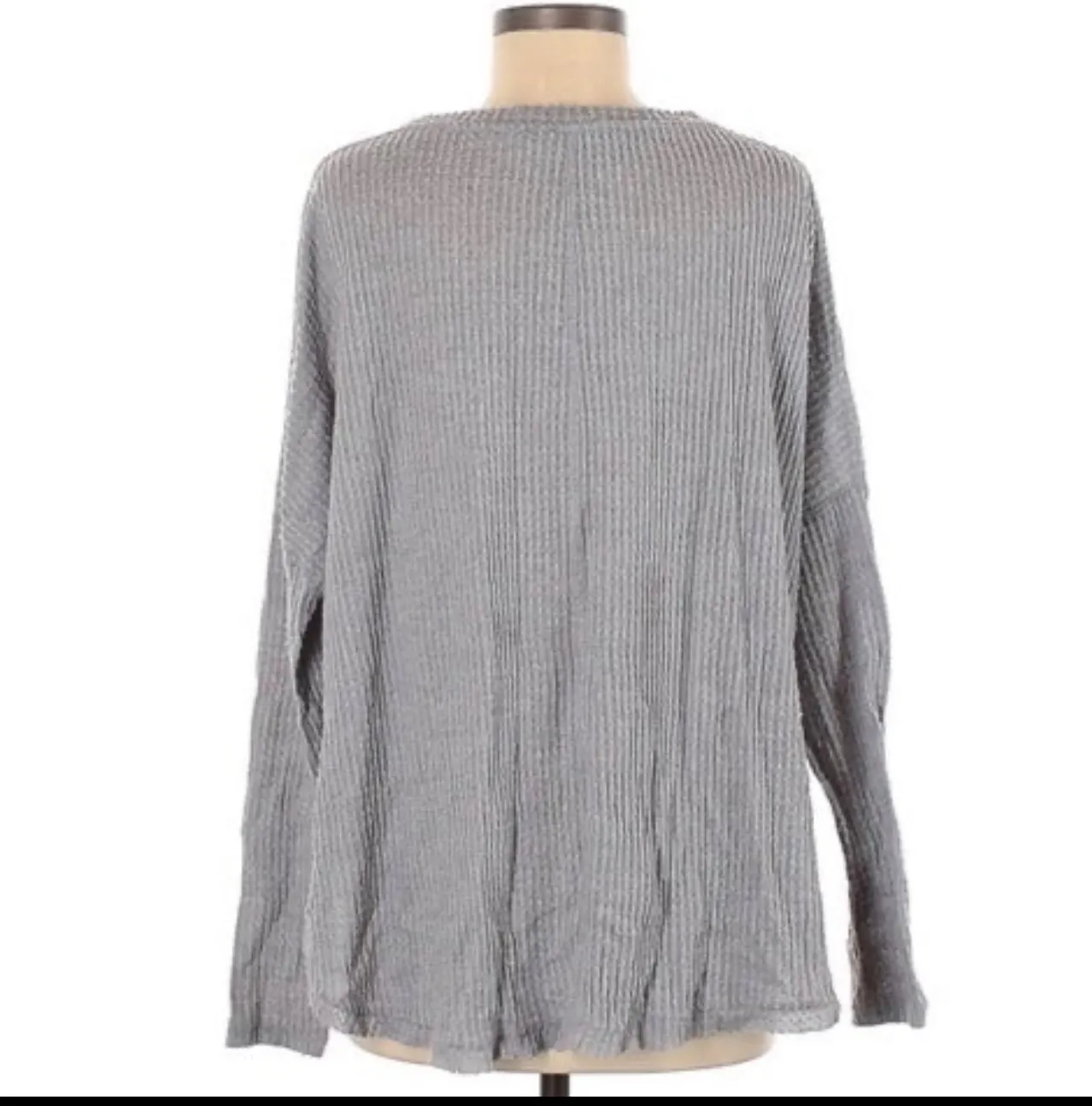 Out From Under Jojo Oversized Thermal Button-Front Top sz small - Image 2