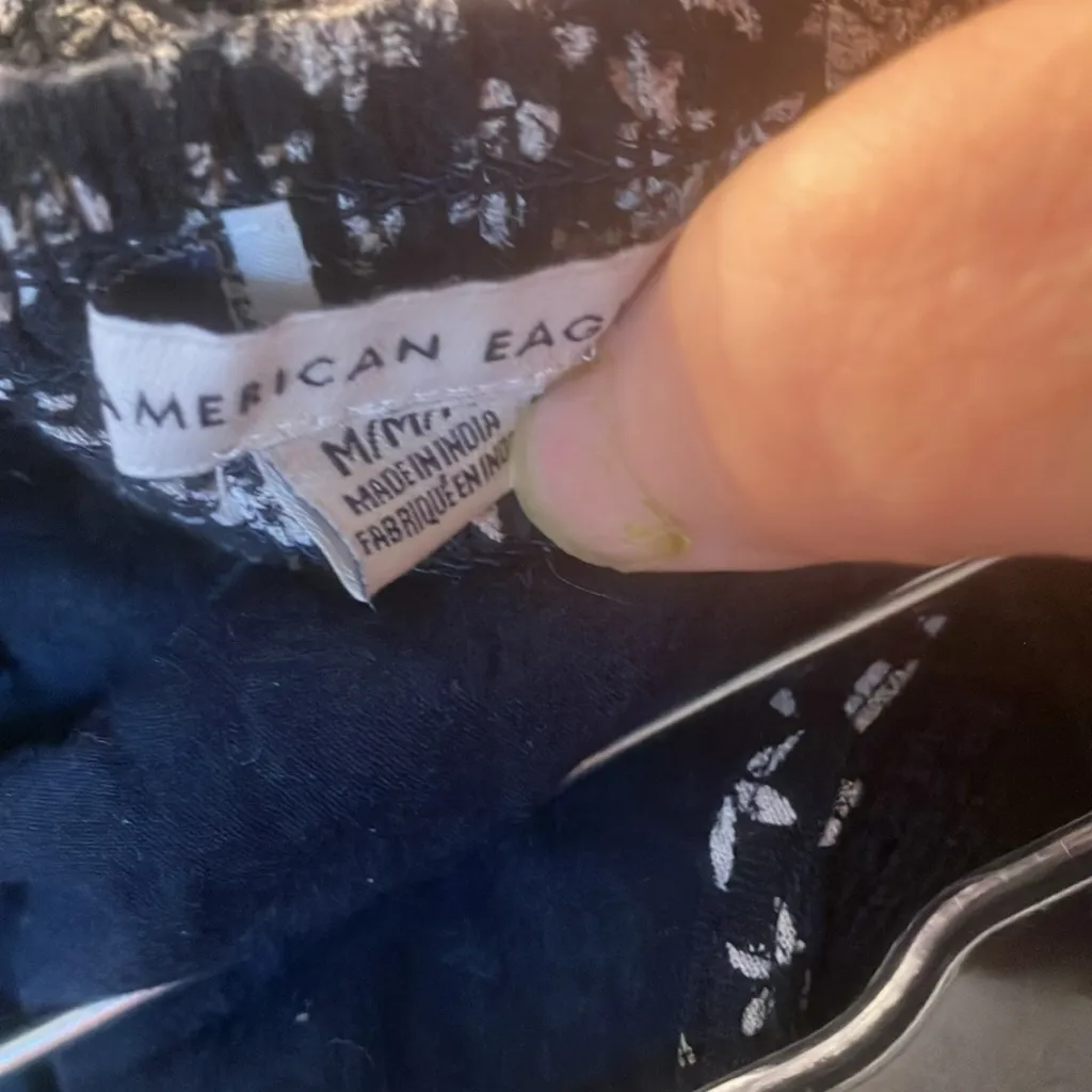 FINAL MARKDOWN American Eagle Outfitters Navy cropped halter Top medium - Image 4