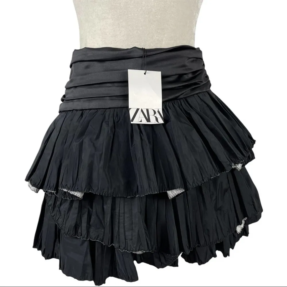 NWT Zara Black Frilled Mini Skirt With Ruffles Tiered Party Bloggers Fave Sz M - Image 11