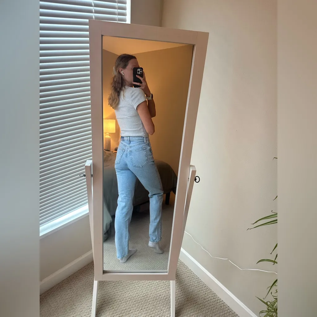 Abercrombie & Fitch Asymmetrical The 90s Straight Ultra High Rise - Image 3