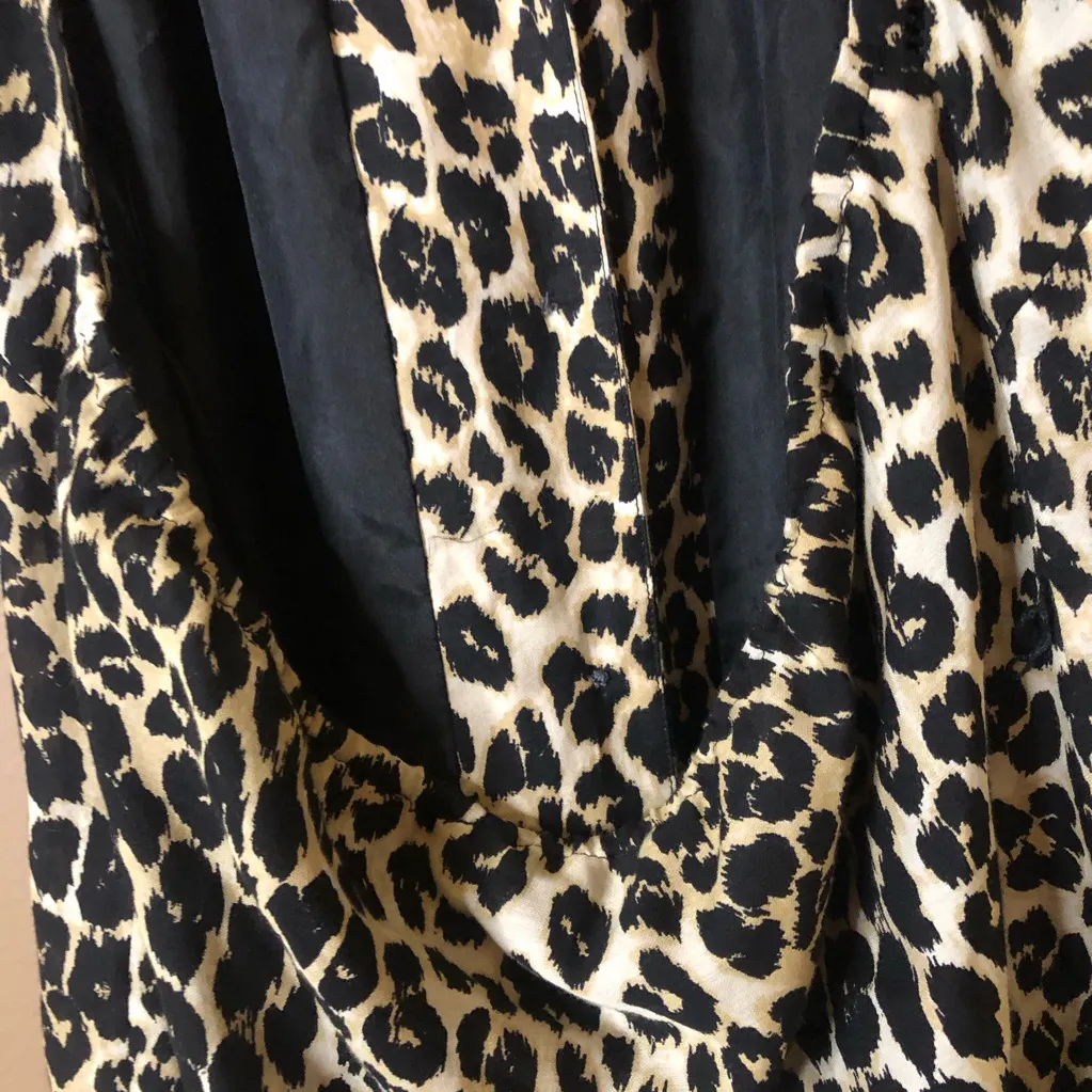 Tamara Mellon Silk Blend Button Front‎ Backless Halter Dress Leopard Print Black Size 8 - Image 11