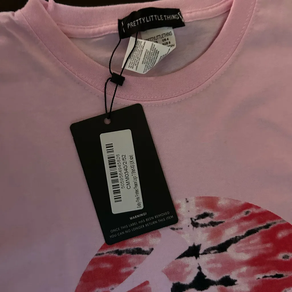 NWT Pretty Little Things Baby Pink Printed Peace LogonTee XS - Image 2