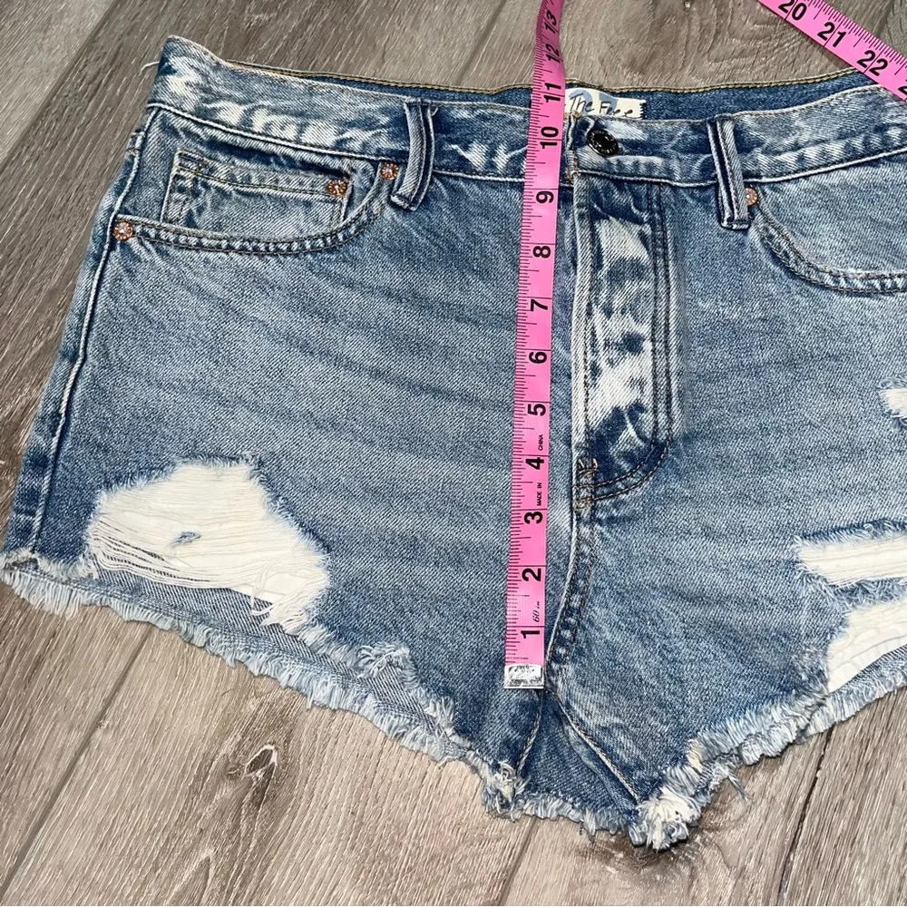 Free People Cutoff Denim Shorts - Image 7