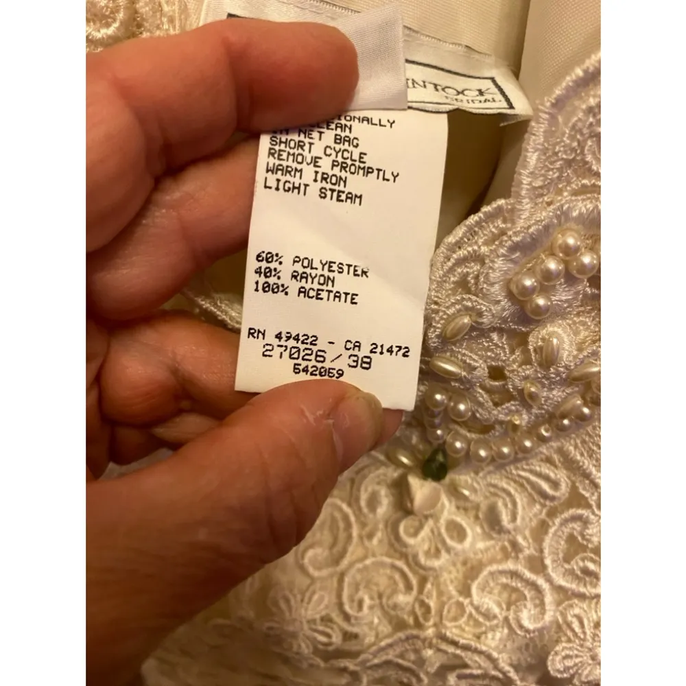 JESSICA MCCLINTOCK LACE BRIDAL DRESS. Size 18W - Image 3