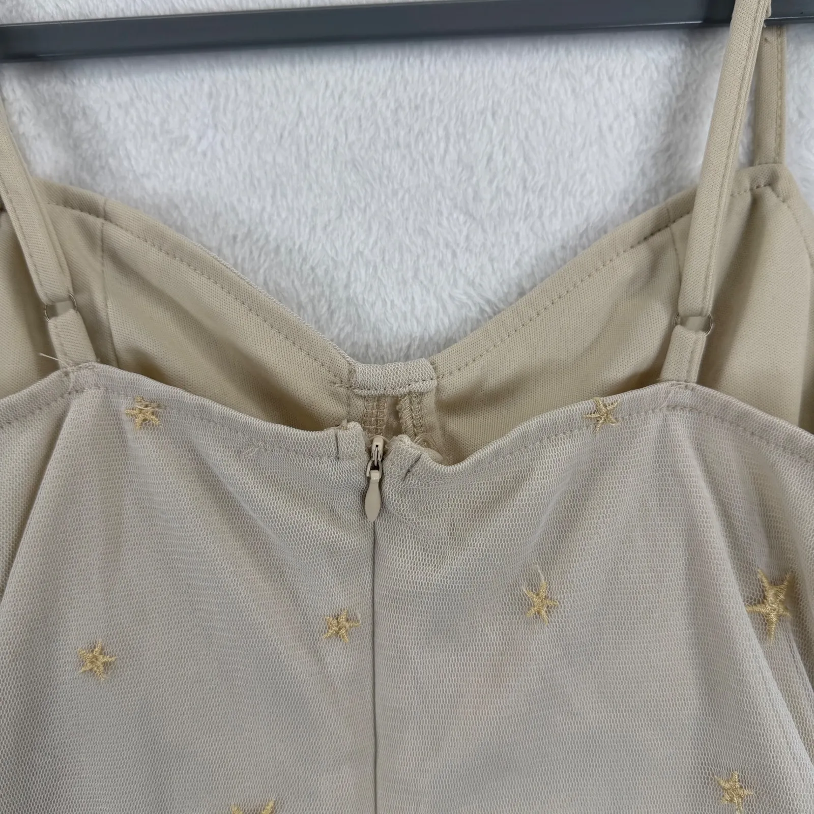Le Lis Collection Star Bodysuit‎ Beige Gold Adjustable Strap Size S Tan - Image 4