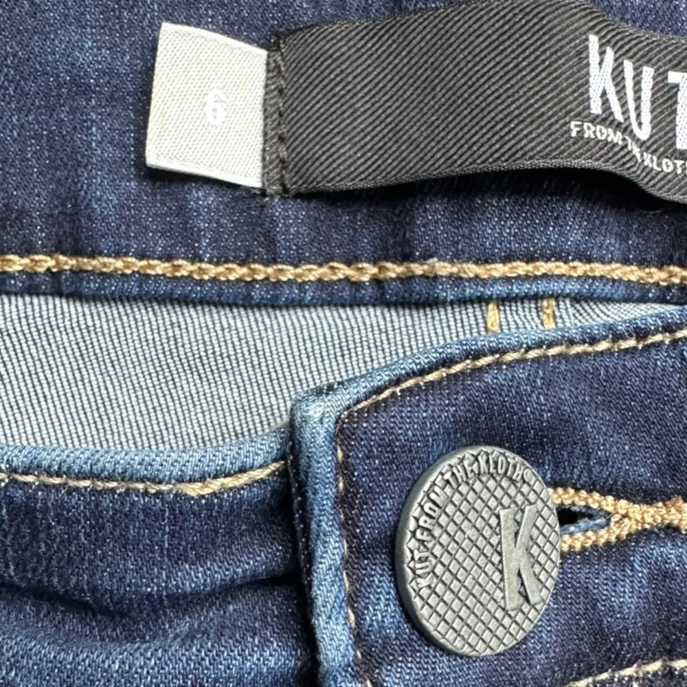 KUT From the Kloth Connie Fab Ab Ankle Skinny Dark Wash Distressed Size 6 - Image 12