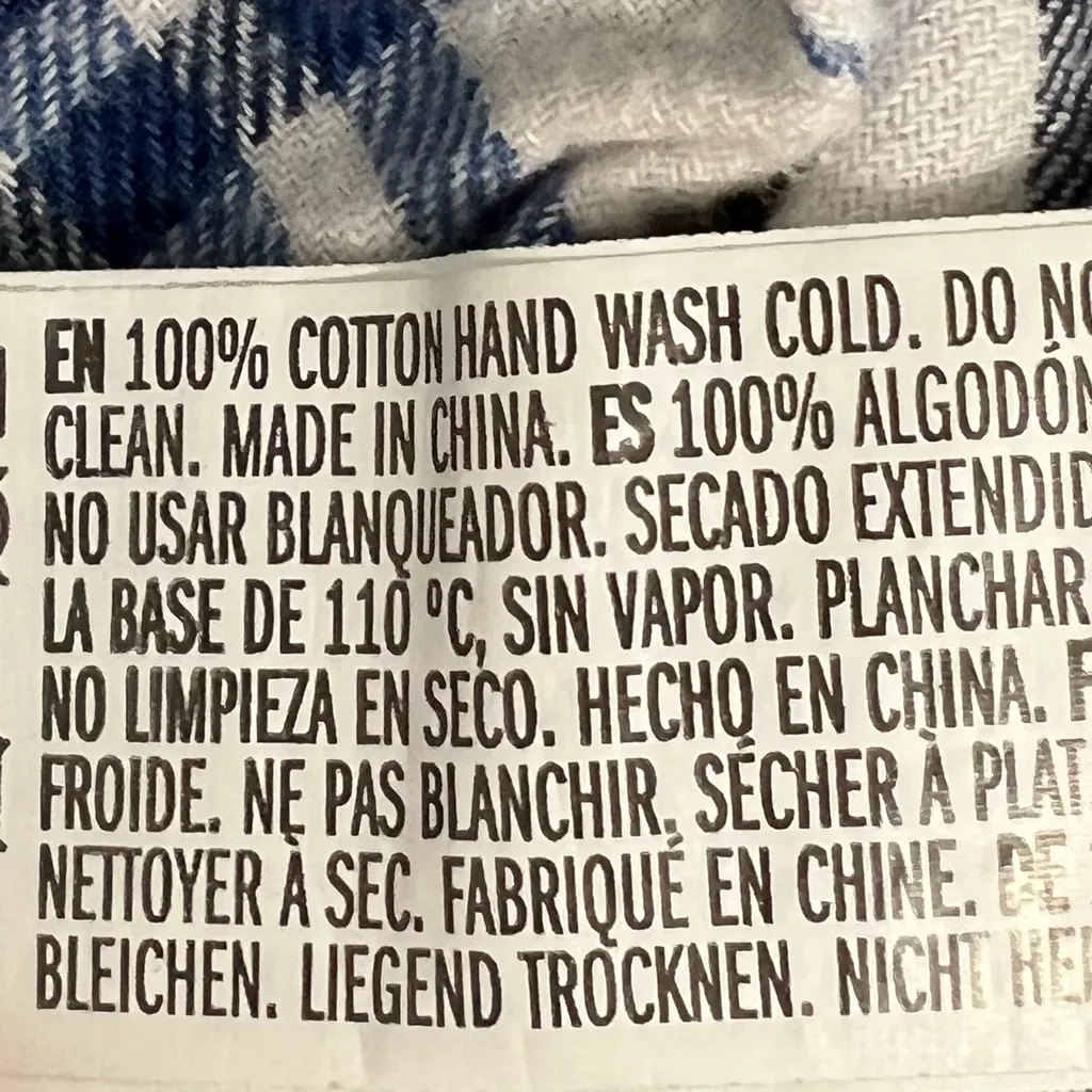 Forever 21 Womens White and Blue Flannel Button Down Shirt - Size Medium - VGUC - Image 6