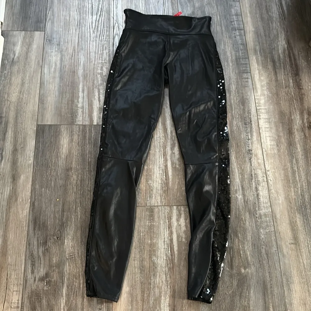 SPANX Sequin Faux Leather Leggings small New Years Eve Sparkle Celebrate Party - Image 8