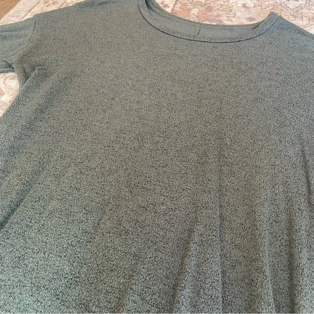 American Eagle Outfitters Soft & Sexy Plush Top in Forest Green - Image 3