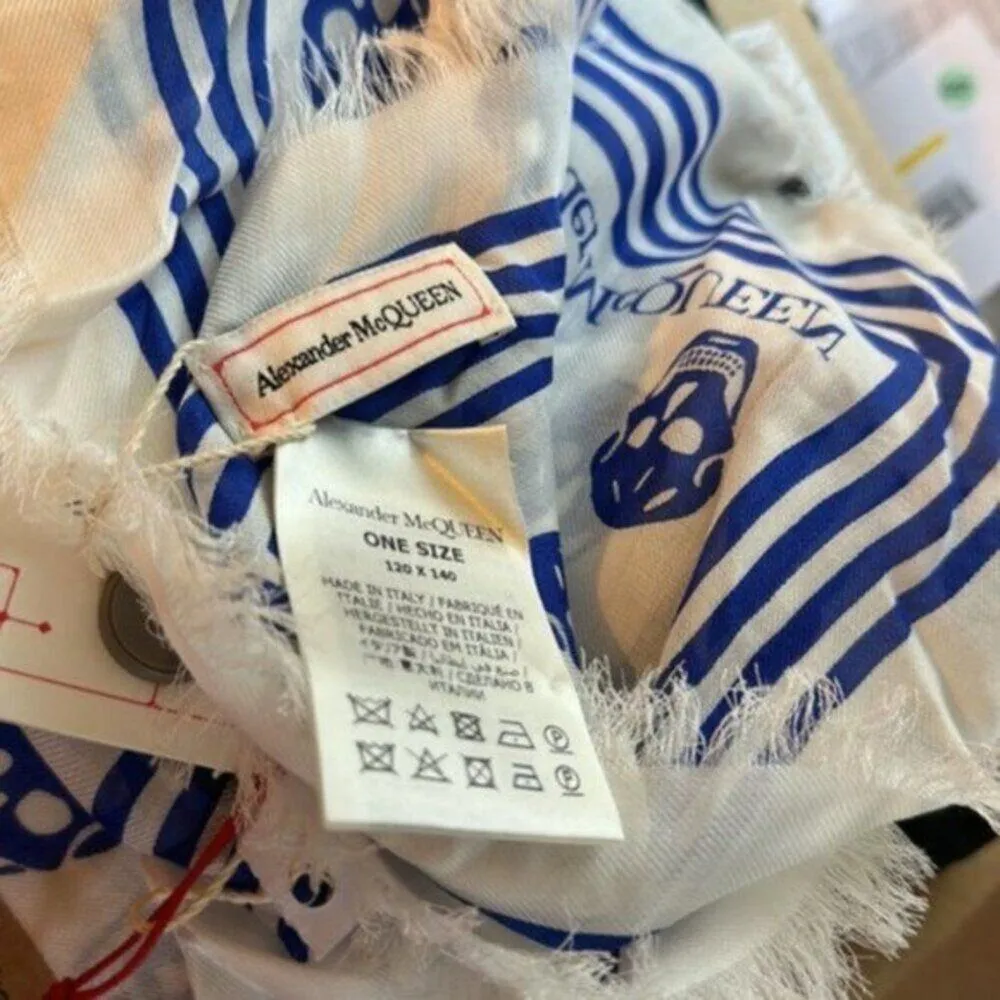 Alexander McQueen skull print wraparound-style scarf blue and white - Image 7