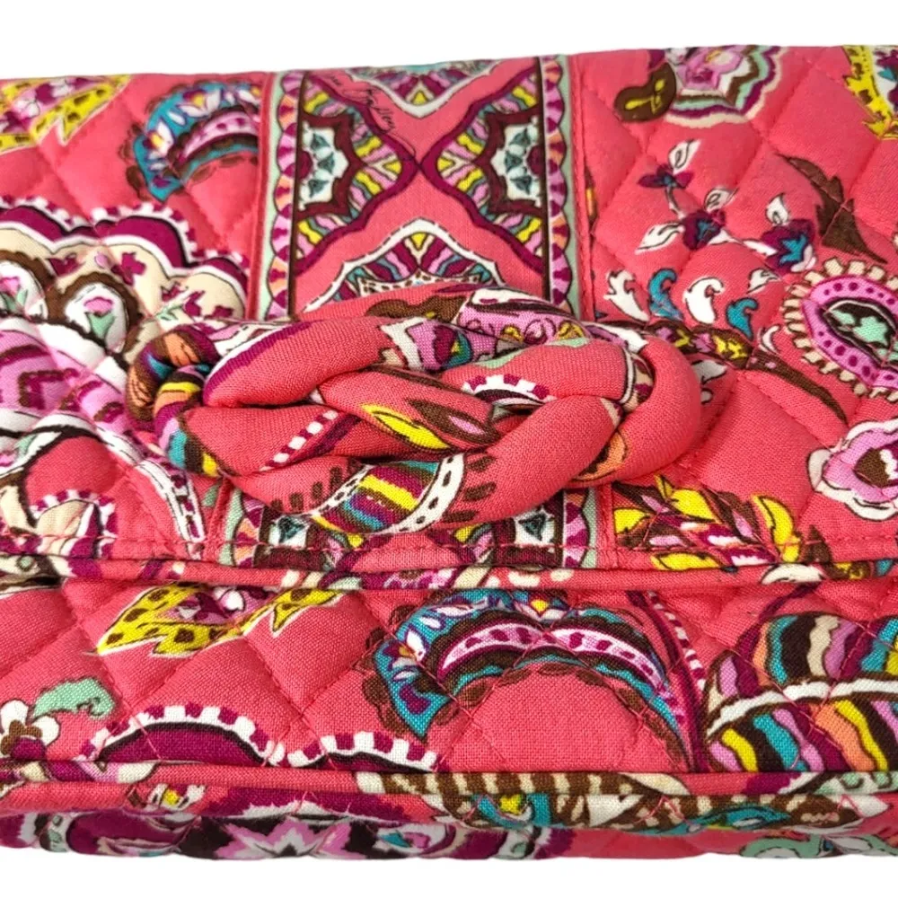 Vera Bradley Knot Just A Clutch Floral Paisley 2in1 Purse in Call Me Coral - Image 3