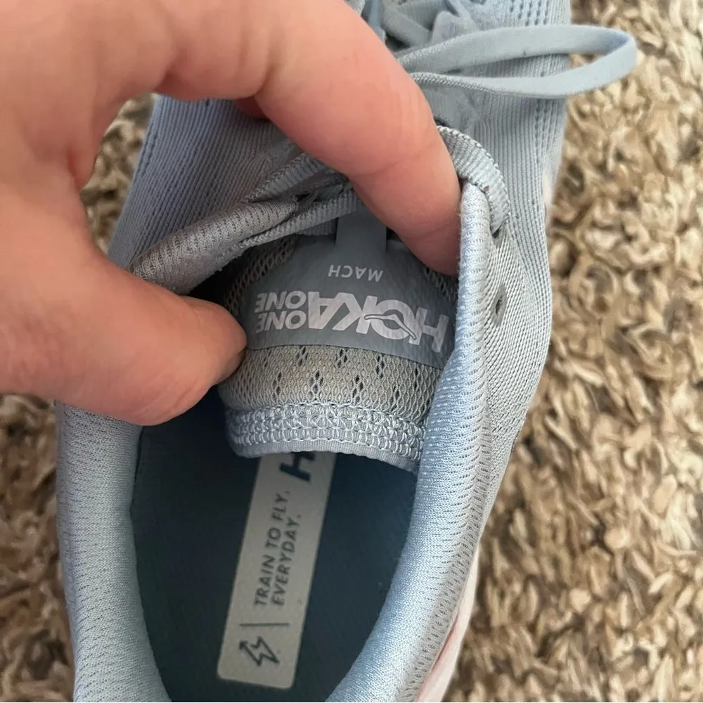 Hoka one one light blue sneakers size 9 - Image 13