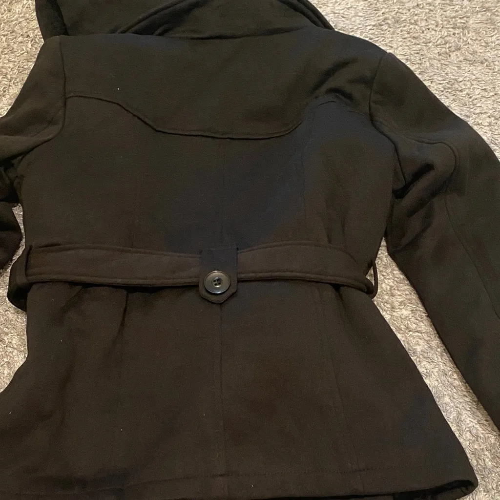 Yoki Black Hooded Jacket - Image 7