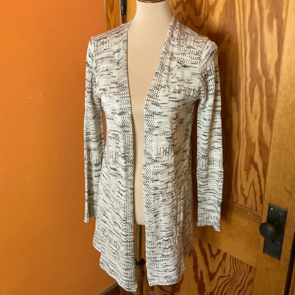 Knox Rose Boho Knit Lightweight Cardigan - Image 3