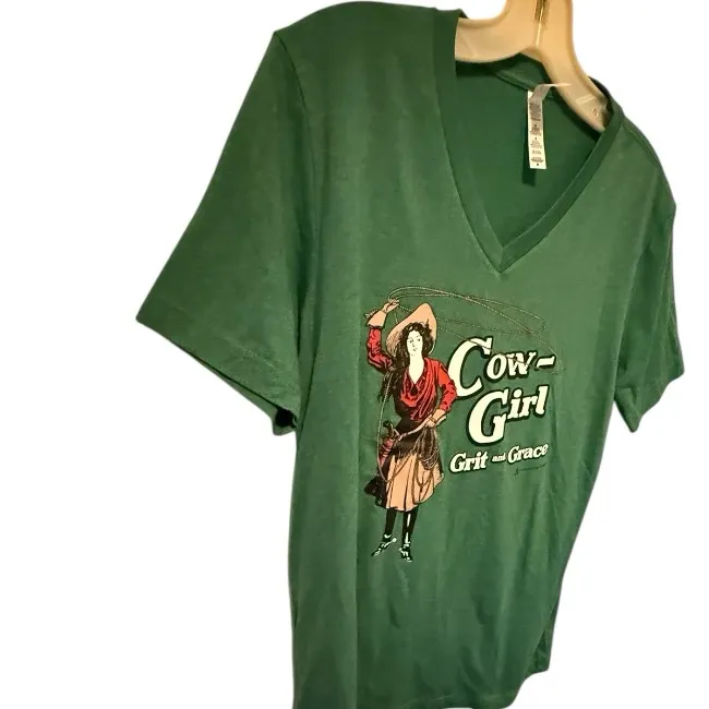 Bella Canvas Green Cowgirl T-Shirt nwot - Image 3