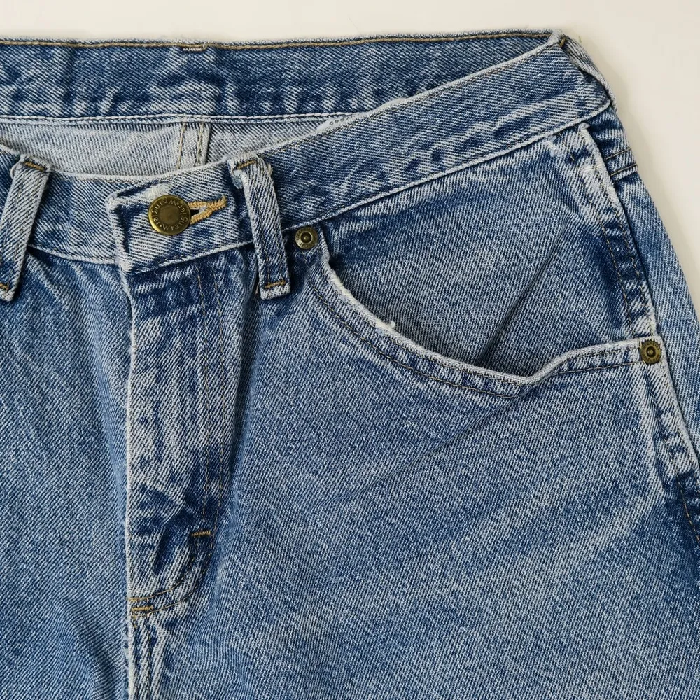 Vintage 90s Wrangler Light Blue Stonewashed Jeans - Image 4