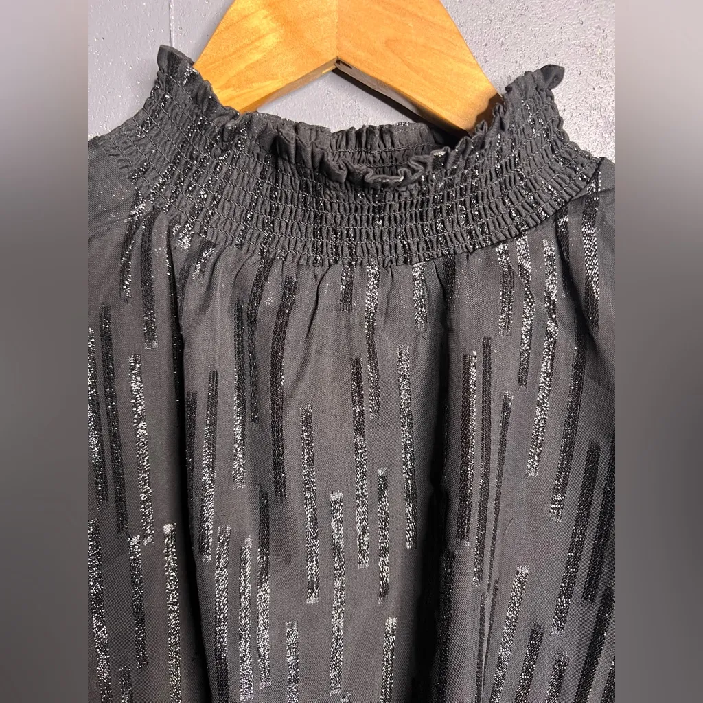 Elan Black Shimmer Stripe Mock Neck Smocked Long Sleeve Blouse.  Size Large NWT - Image 4