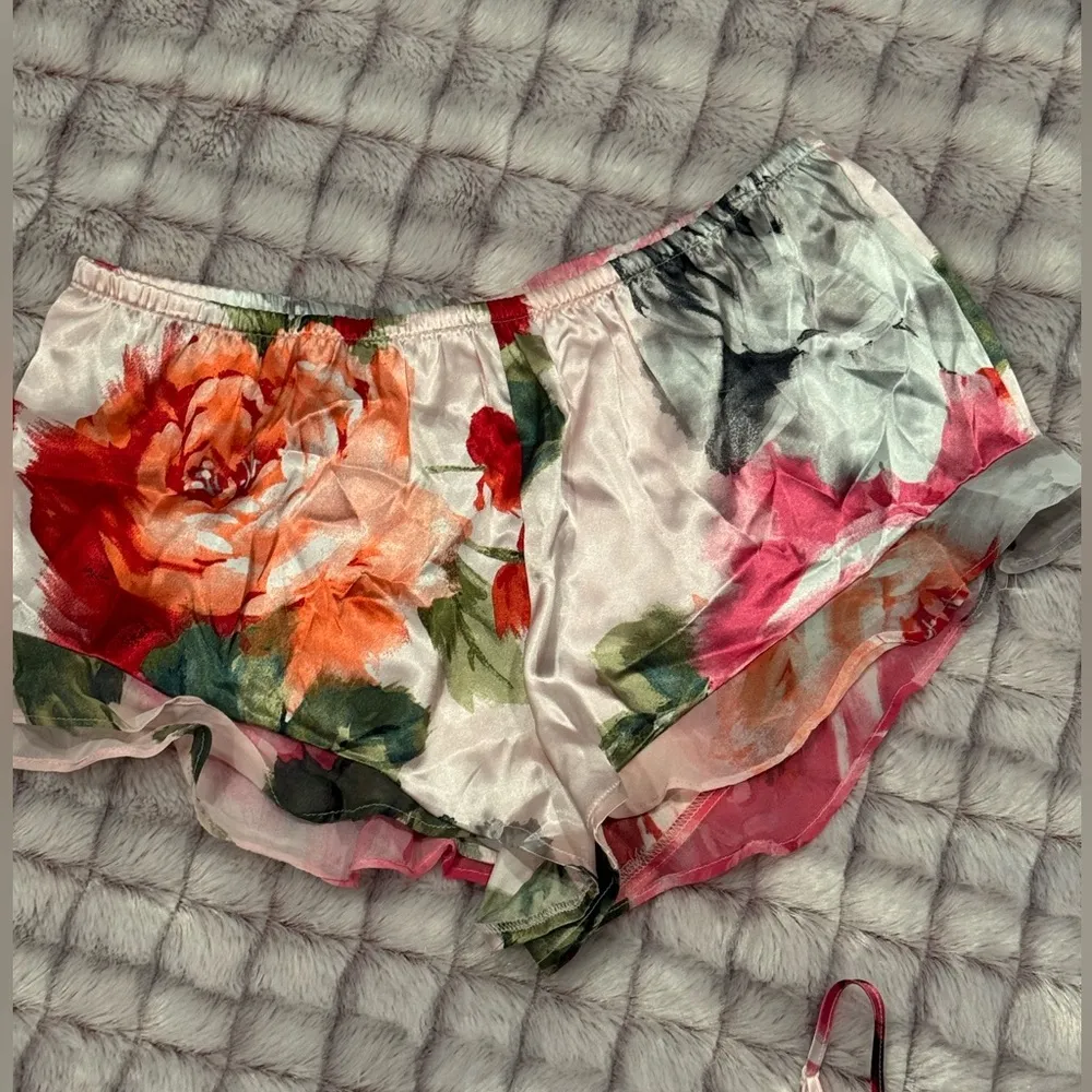 Sexy Floral Satin Pajama Set size M Pink Size M - Image 6
