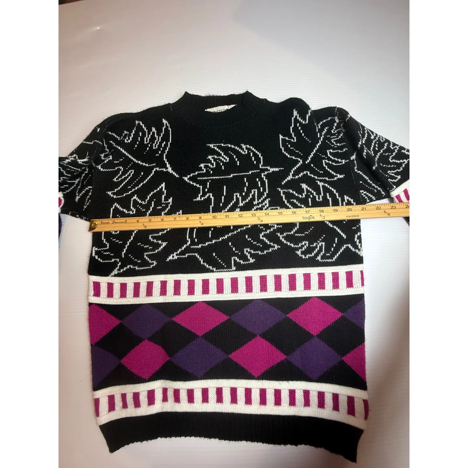 Vintage Cabin Creek Sweater Womens‎ Medium Black Leaf Argyle Knit Pullover - Image 3