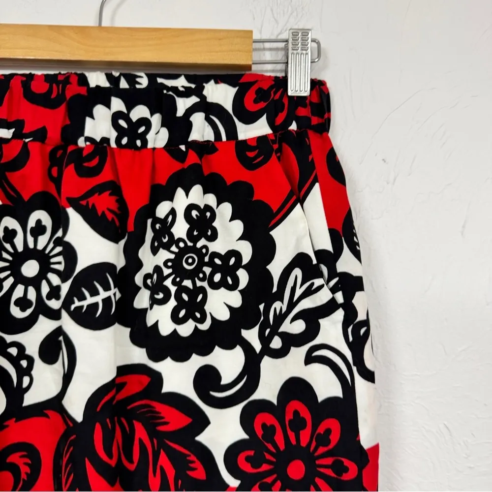 Boden White Black Red Floral Print Pull On Mini Skirt Womens 4L Mod Casual Size 4 - Image 3