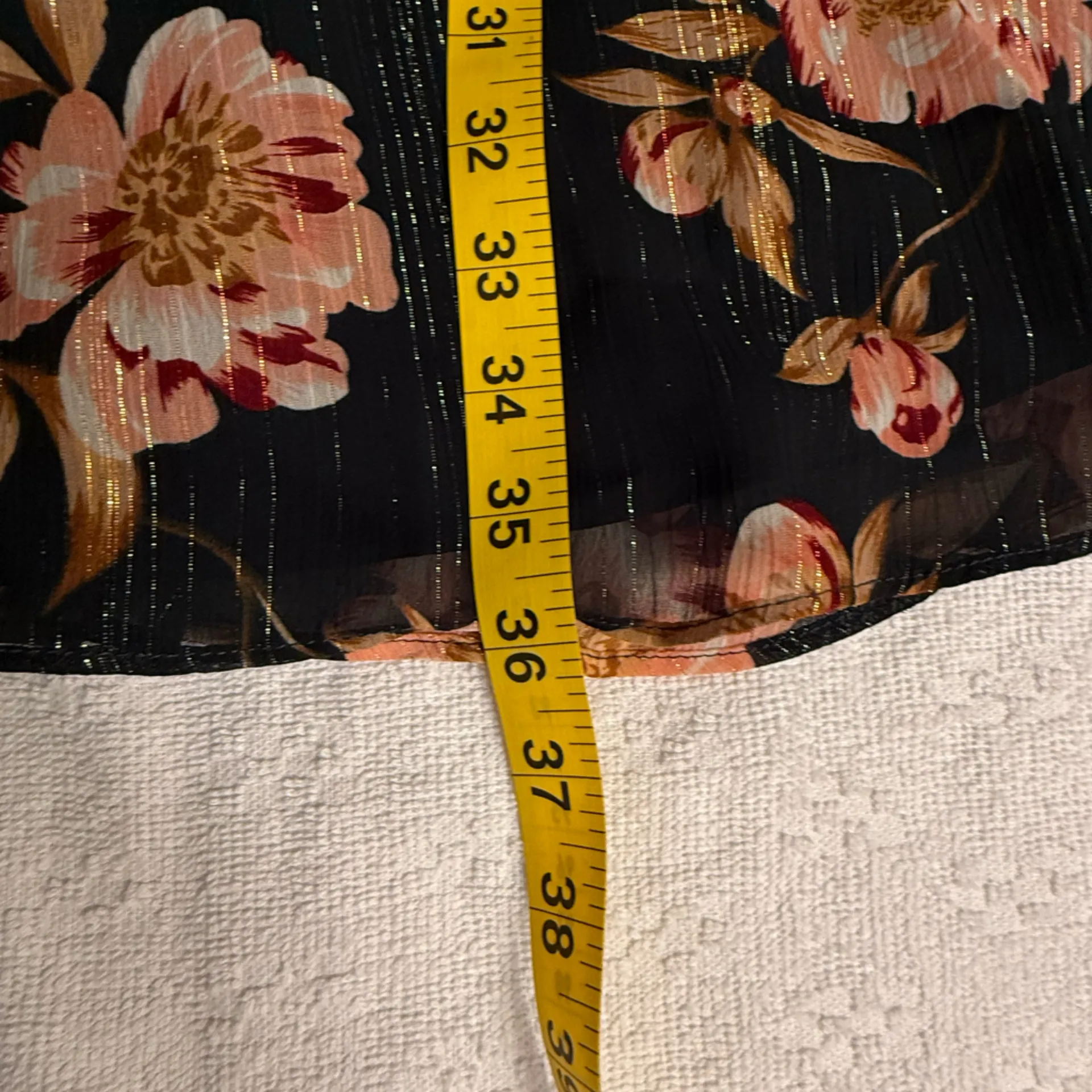 Donna Morgan Black and Pink Floral Long Sleeve Dress - Image 8