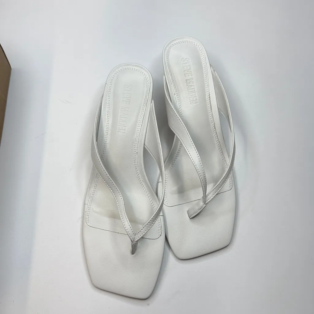 Steve Madden Women's Ninna Blade Heel Thong Sandals- White Leather- Size 8.5 - Image 6