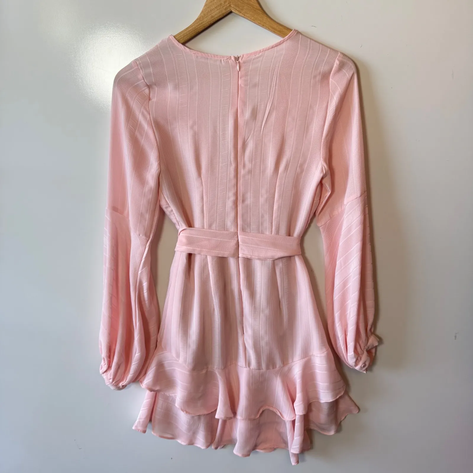 Saints‎ + Secrets Pink Wrap Ruffle Sleeve Mini Dress Size S - Image 3